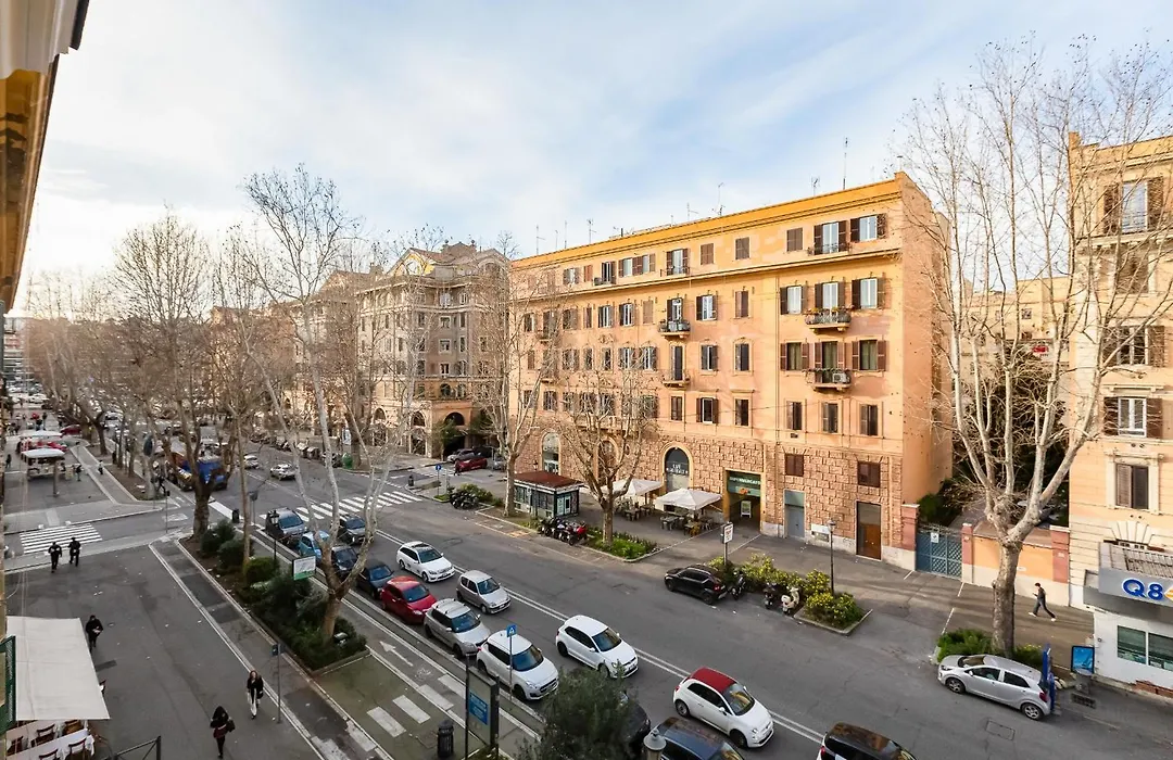 Modern Flat In Vatican-1